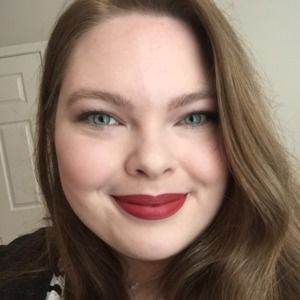 Meet your Posher, Cayla